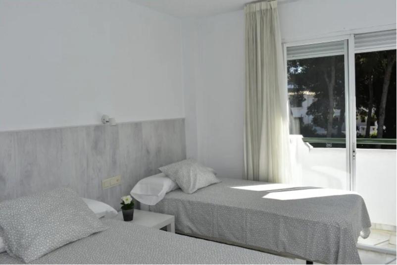 ¡Nuevo! Zona Tranquila Cerca De La Playa De La Carihuela Apartamento Torremolinos Exterior foto